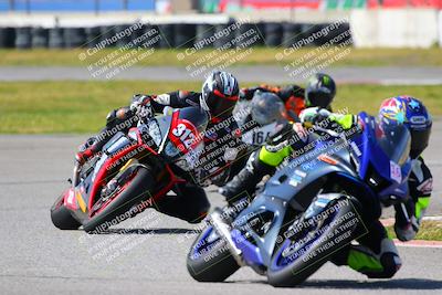 media/Mar-19-2022-Fastrack Riders (Sat) [[4e7522d738]]/Level 5 Race/Turn 6/